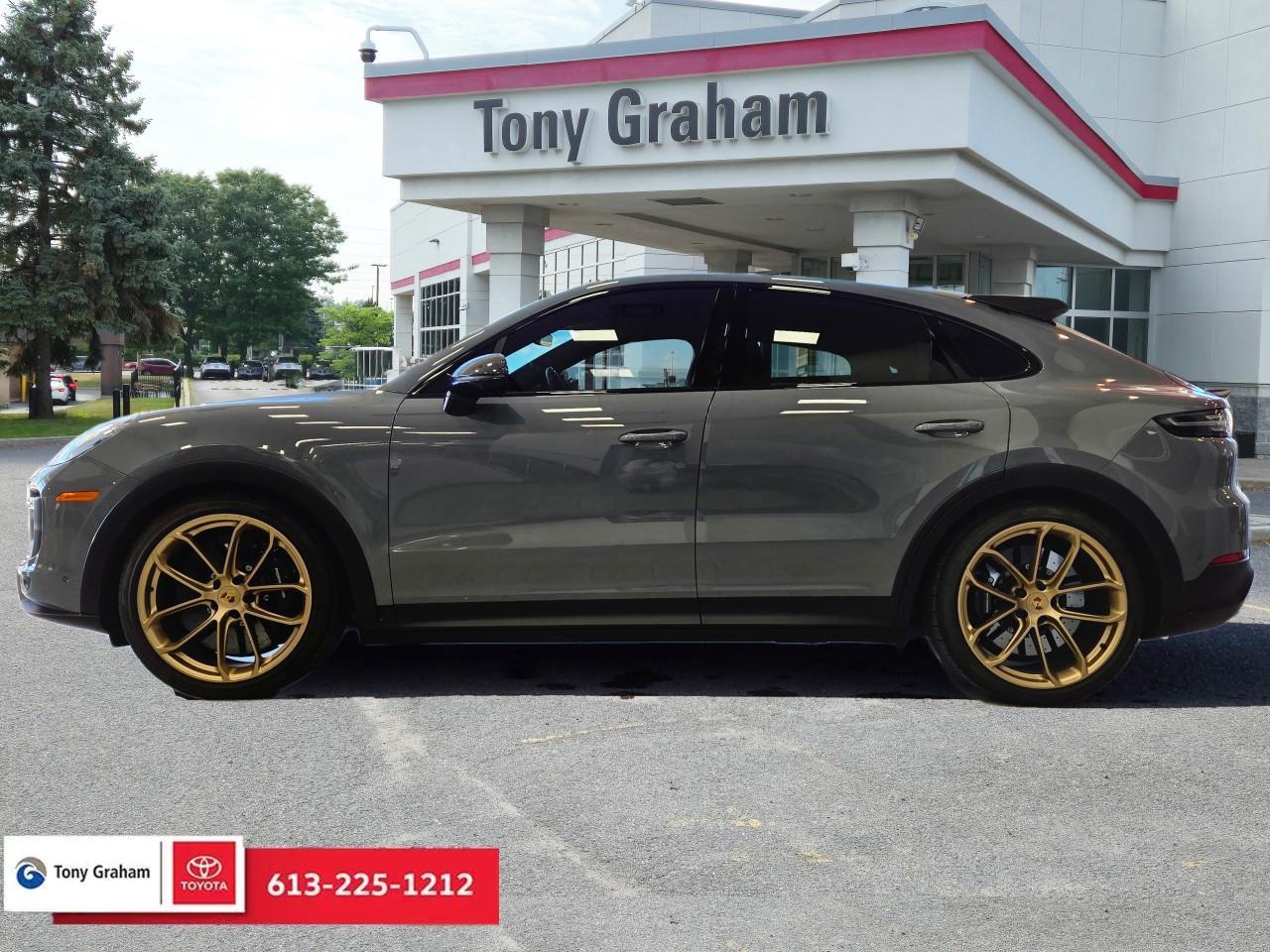 2023 Porsche Cayenne Coupe Turbo GT Photo