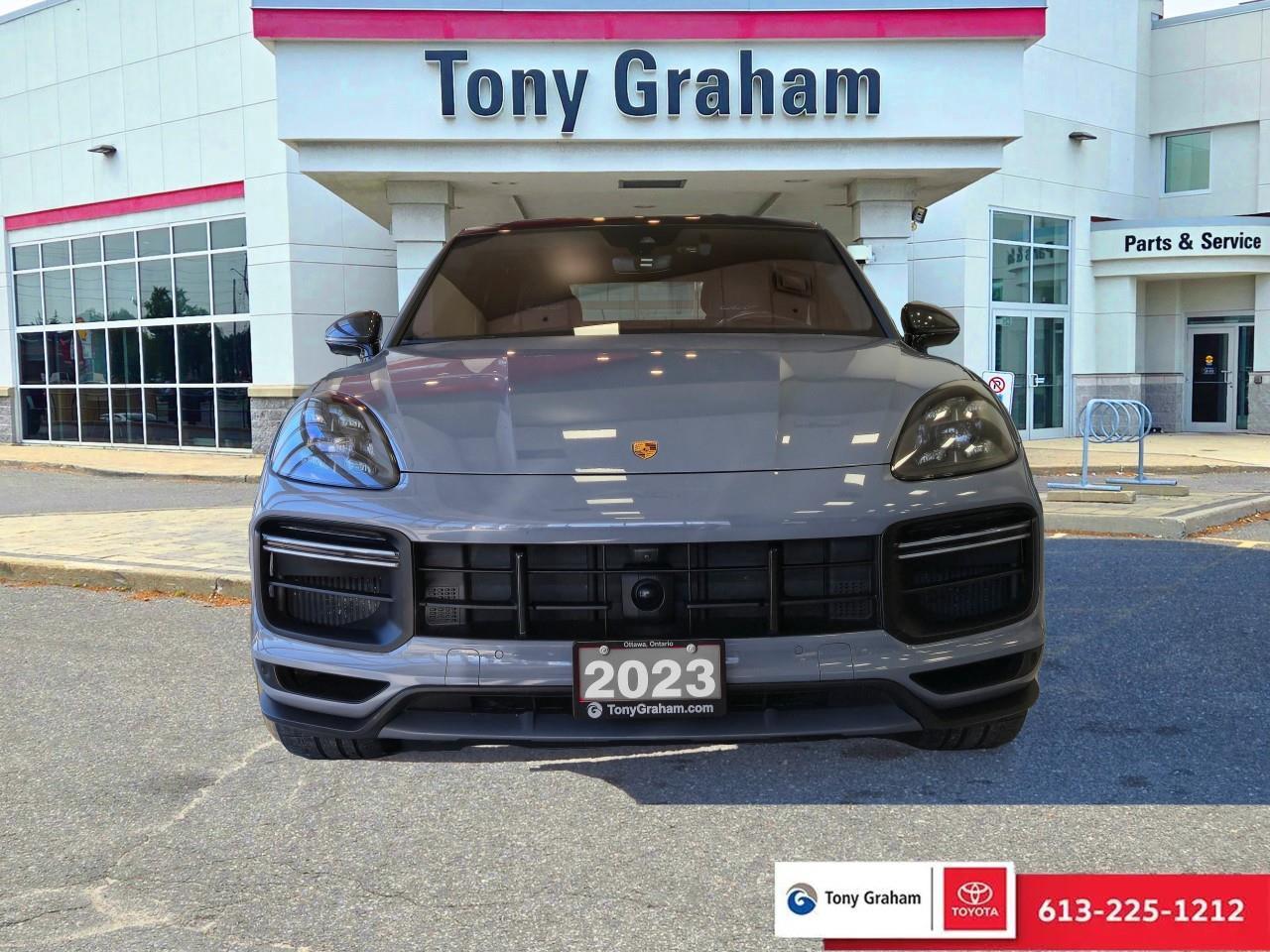 2023 Porsche Cayenne Coupe Turbo GT Photo2