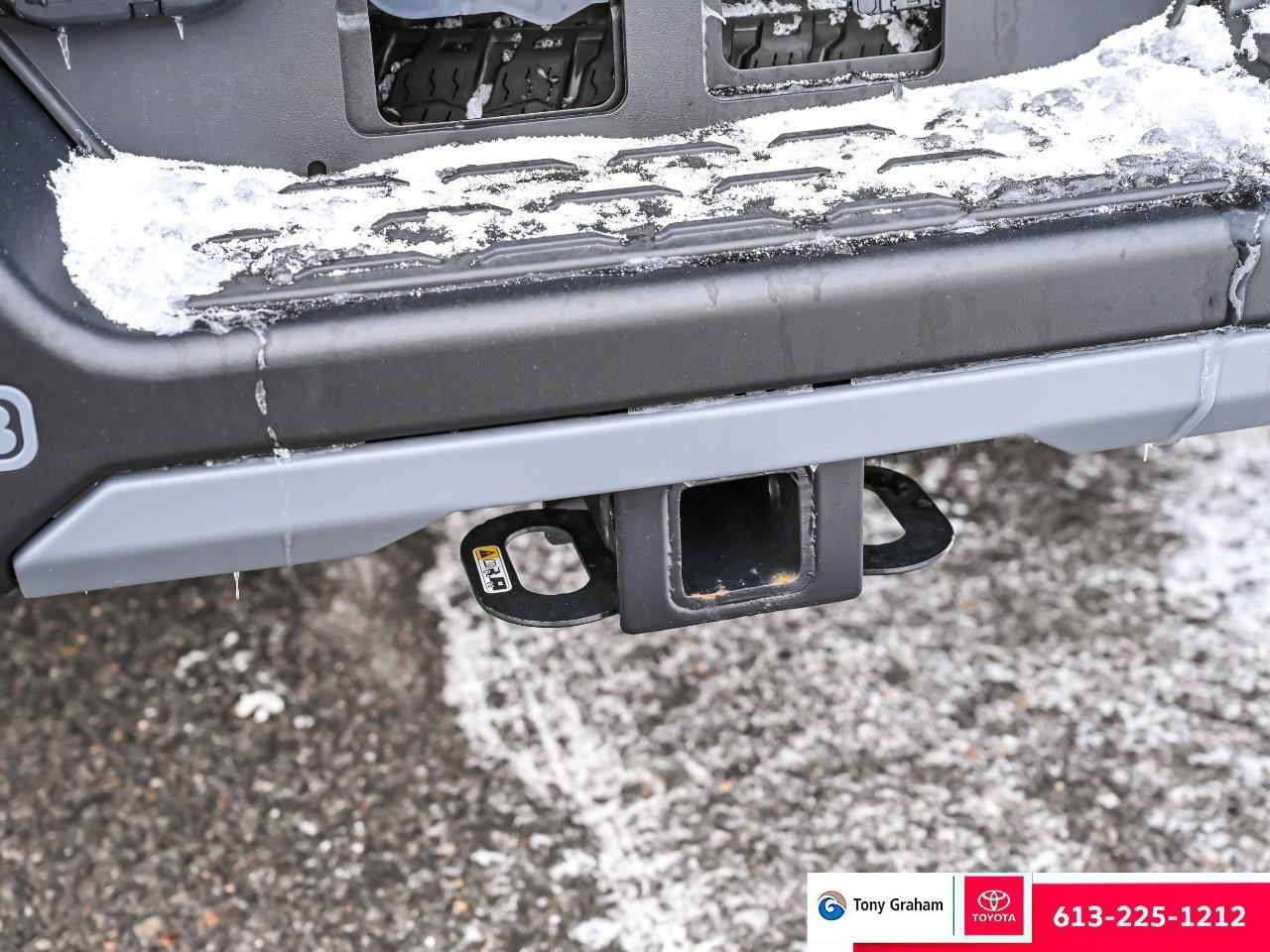 2025 Toyota TACOMA HYBRID Toyota Tacoma TRD PRO Photo