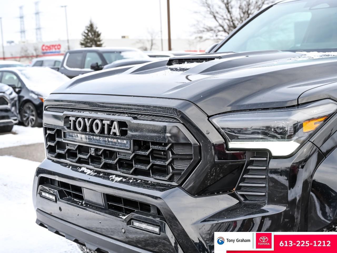 2025 Toyota TACOMA HYBRID Toyota Tacoma TRD PRO Photo