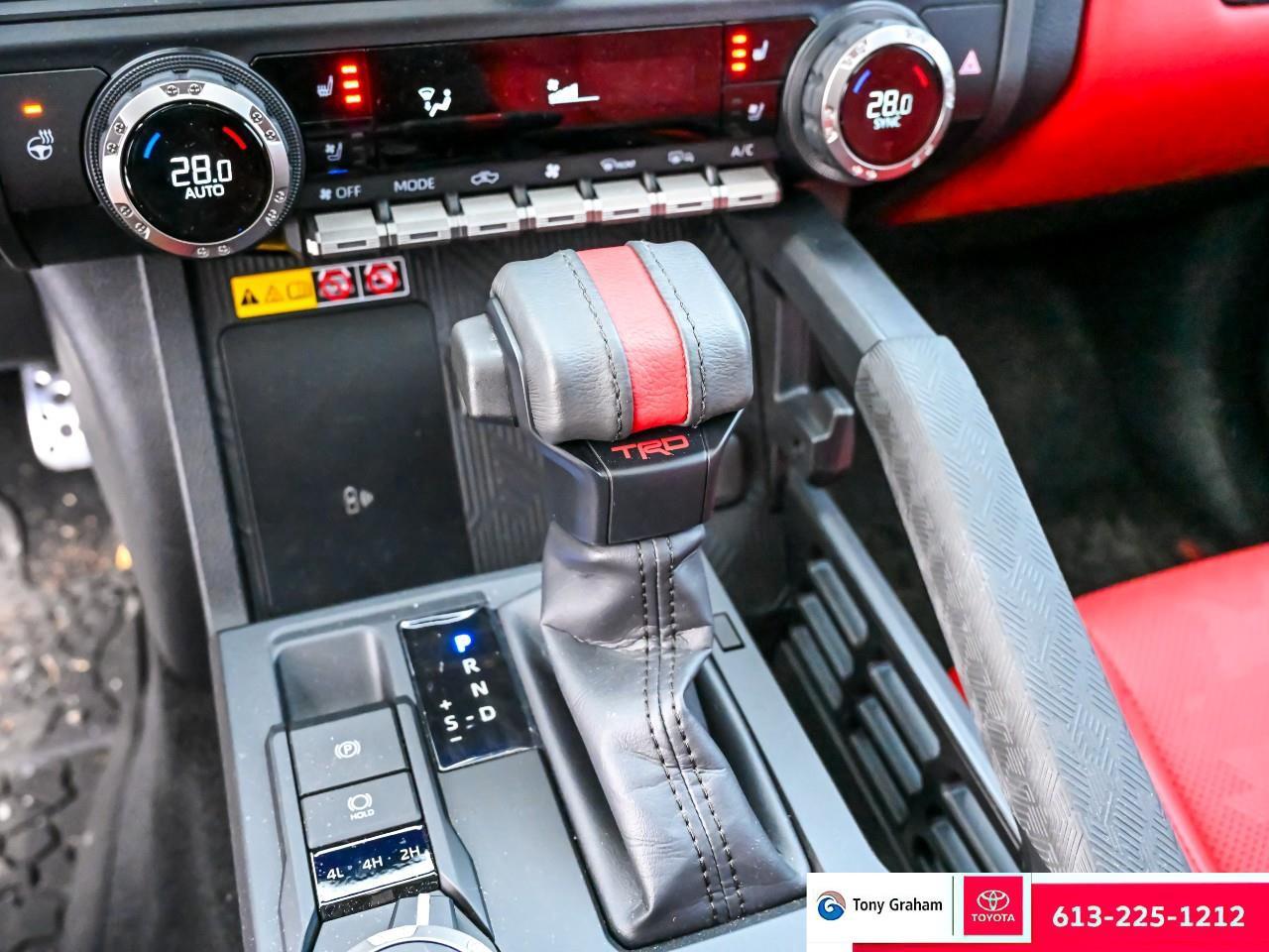 2025 Toyota TACOMA HYBRID Toyota Tacoma TRD PRO Photo