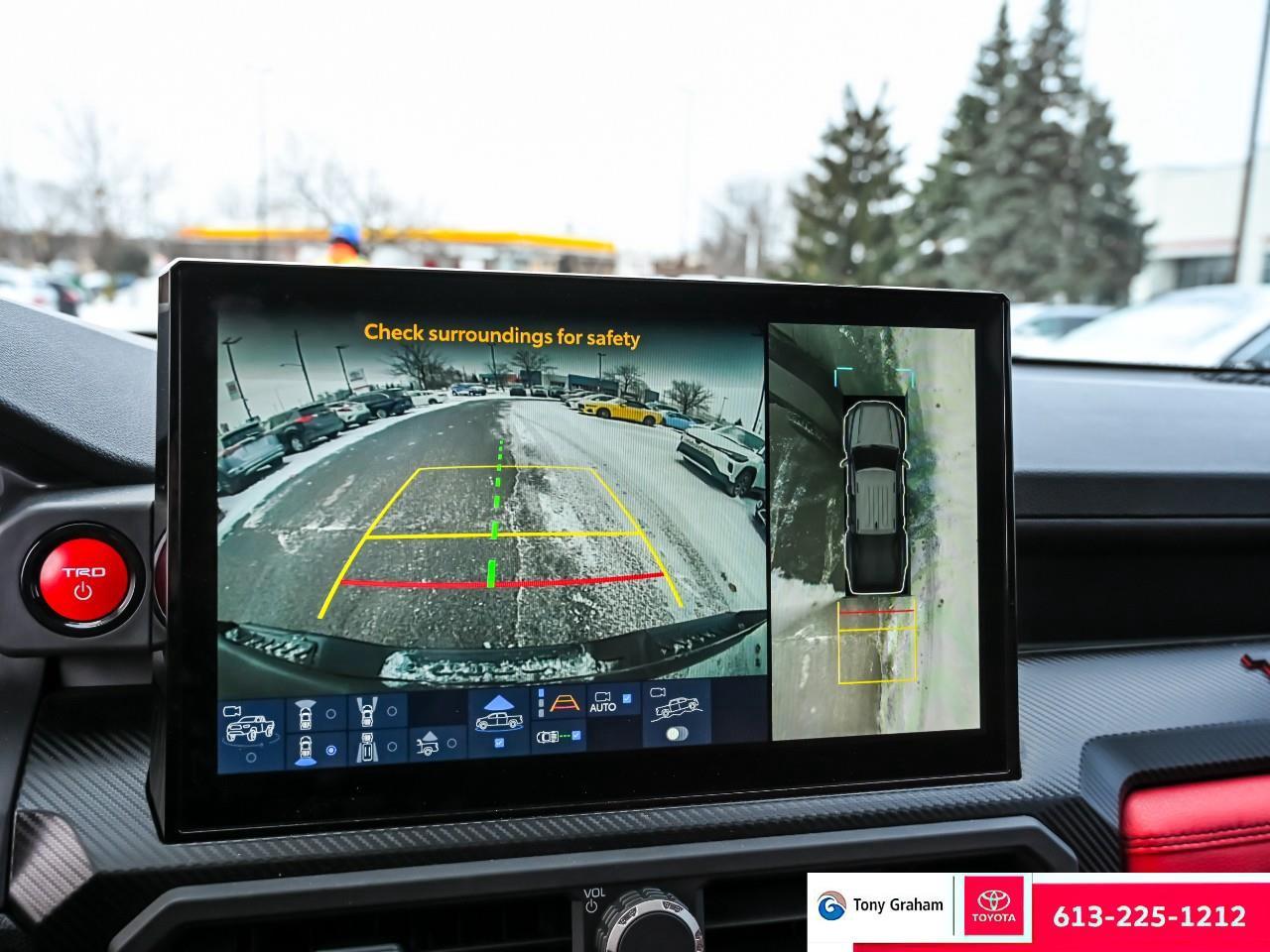 2025 Toyota TACOMA HYBRID Toyota Tacoma TRD PRO Photo