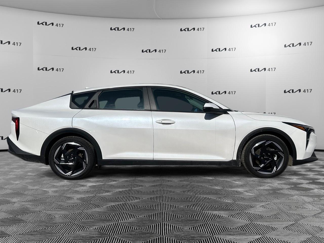 2025 Kia K4 EX  FWD Photo