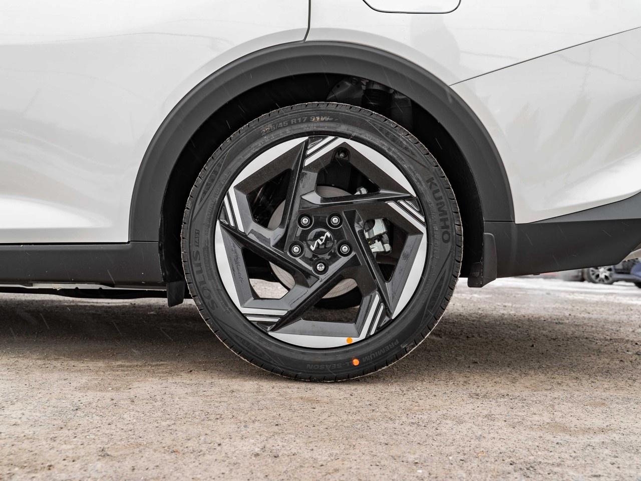 2025 Kia K4 EX  FWD Photo