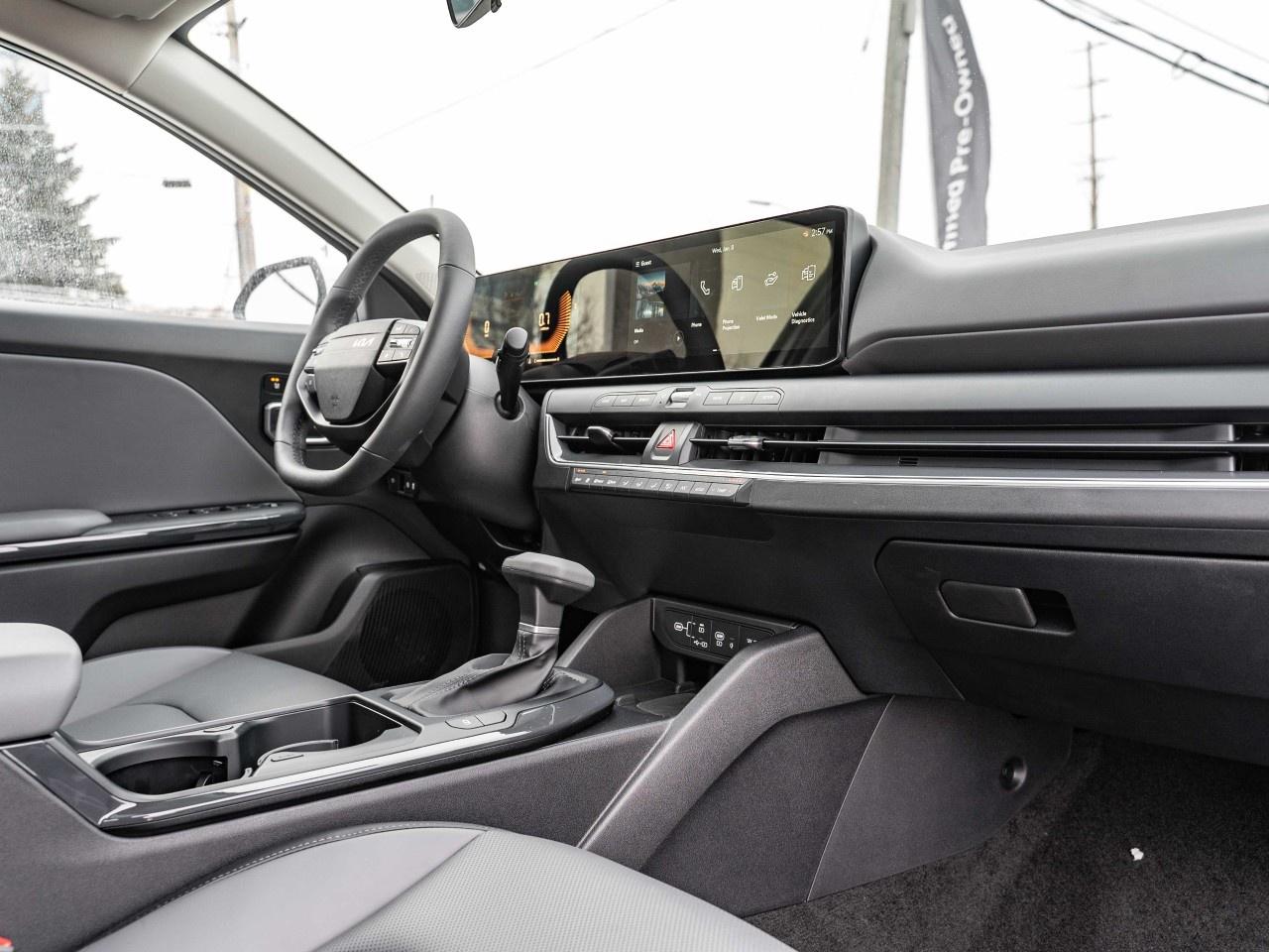 2025 Kia K4 EX  FWD Photo