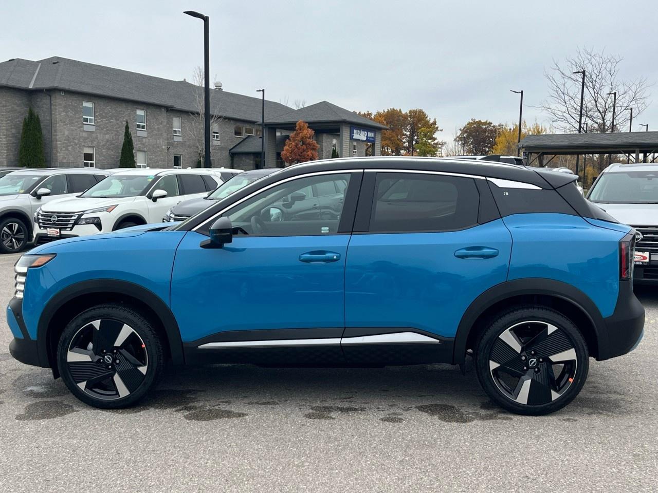 2026 Nissan Kicks SR AWD Photo