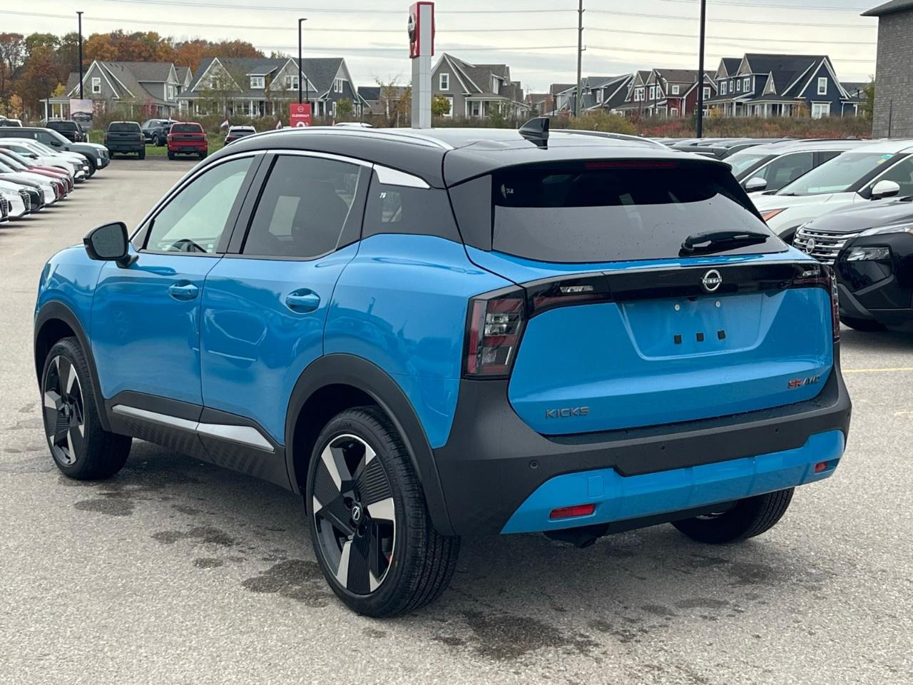 2026 Nissan Kicks SR AWD Photo