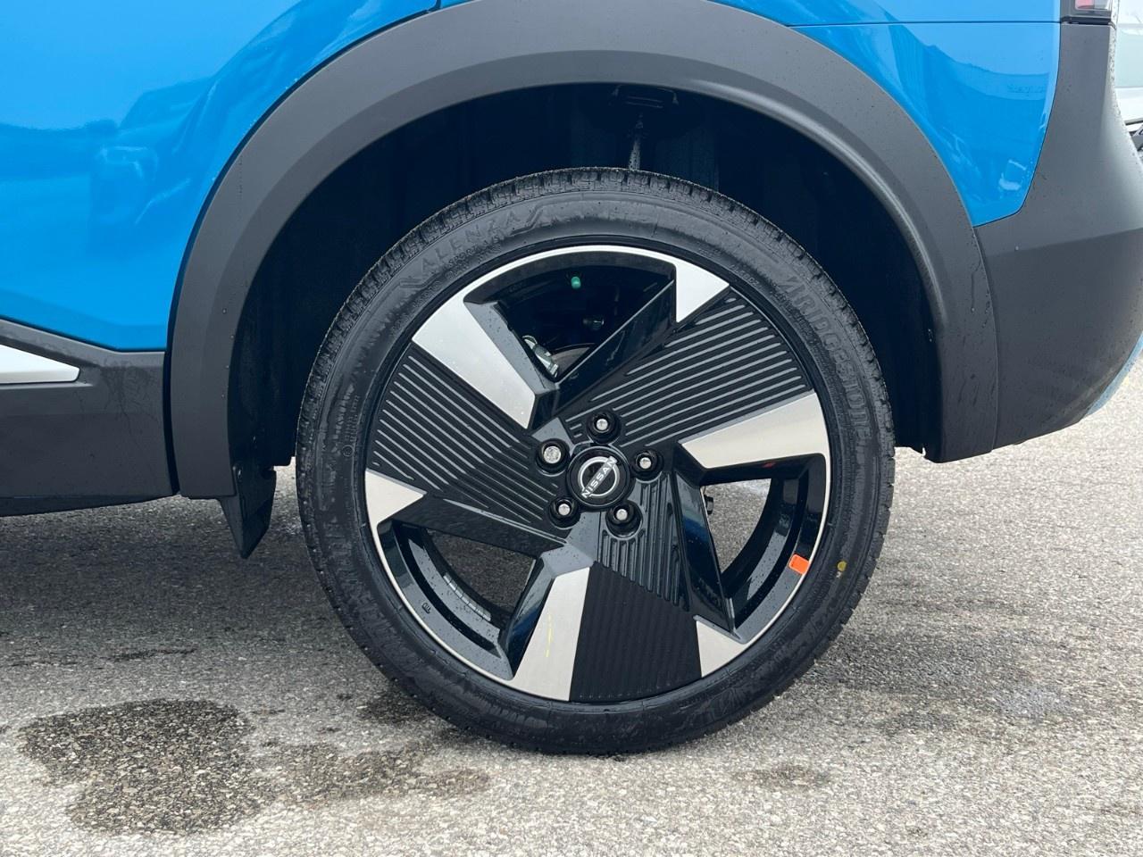 2026 Nissan Kicks SR AWD Photo