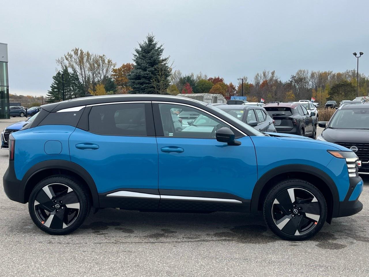 2026 Nissan Kicks SR AWD Photo