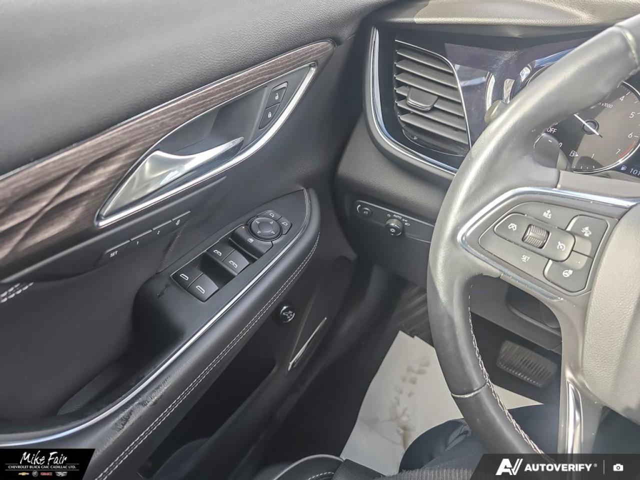 2022 Buick Envision Avenir Leather Seats, Heated Steering wheel, BOSE premium Auto, wireless apple CarPlay/ Android Auto Photo