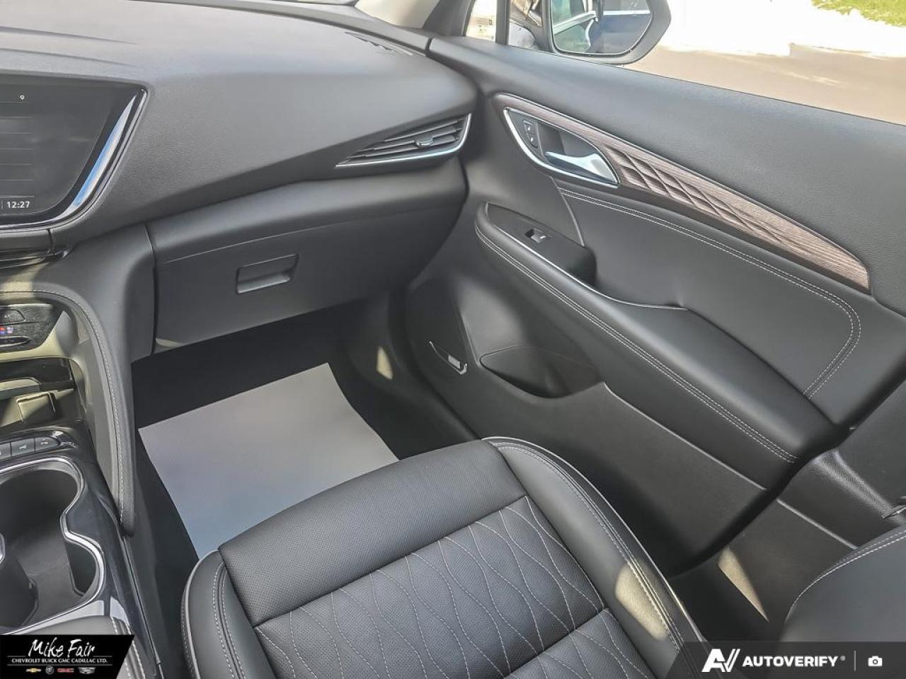 2022 Buick Envision Avenir Leather Seats, Heated Steering wheel, BOSE premium Auto, wireless apple CarPlay/ Android Auto Photo