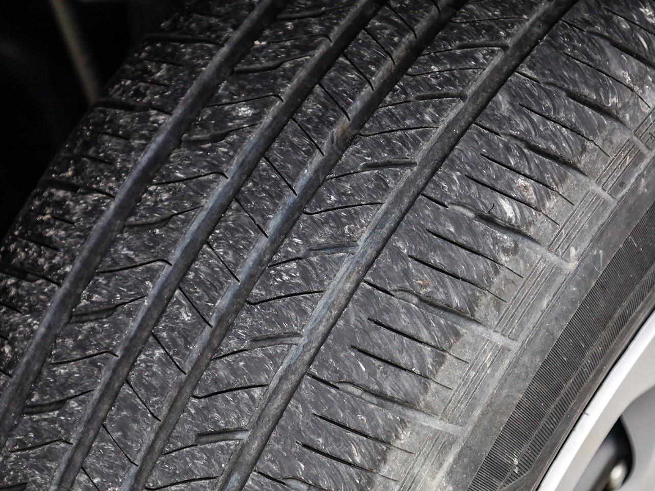 2024 Toyota RAV4 LE Photo