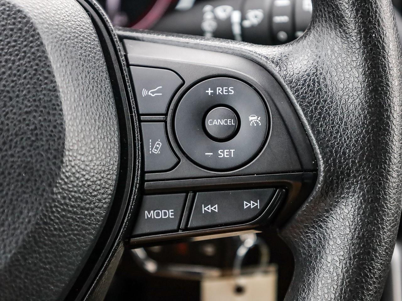 2024 Toyota RAV4 LE Photo