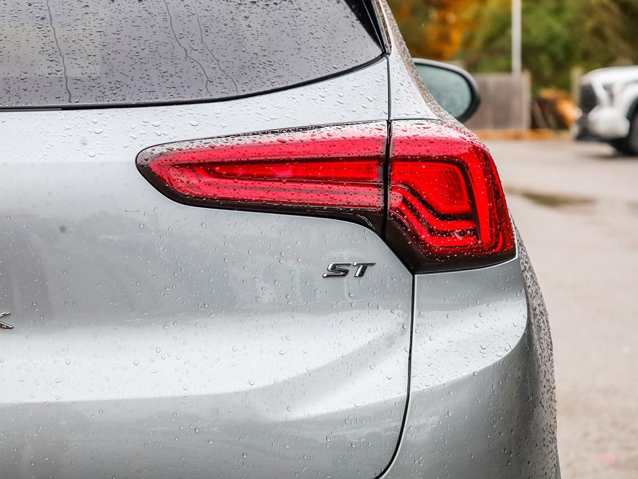 2024 Buick Encore GX Sport Touring Photo