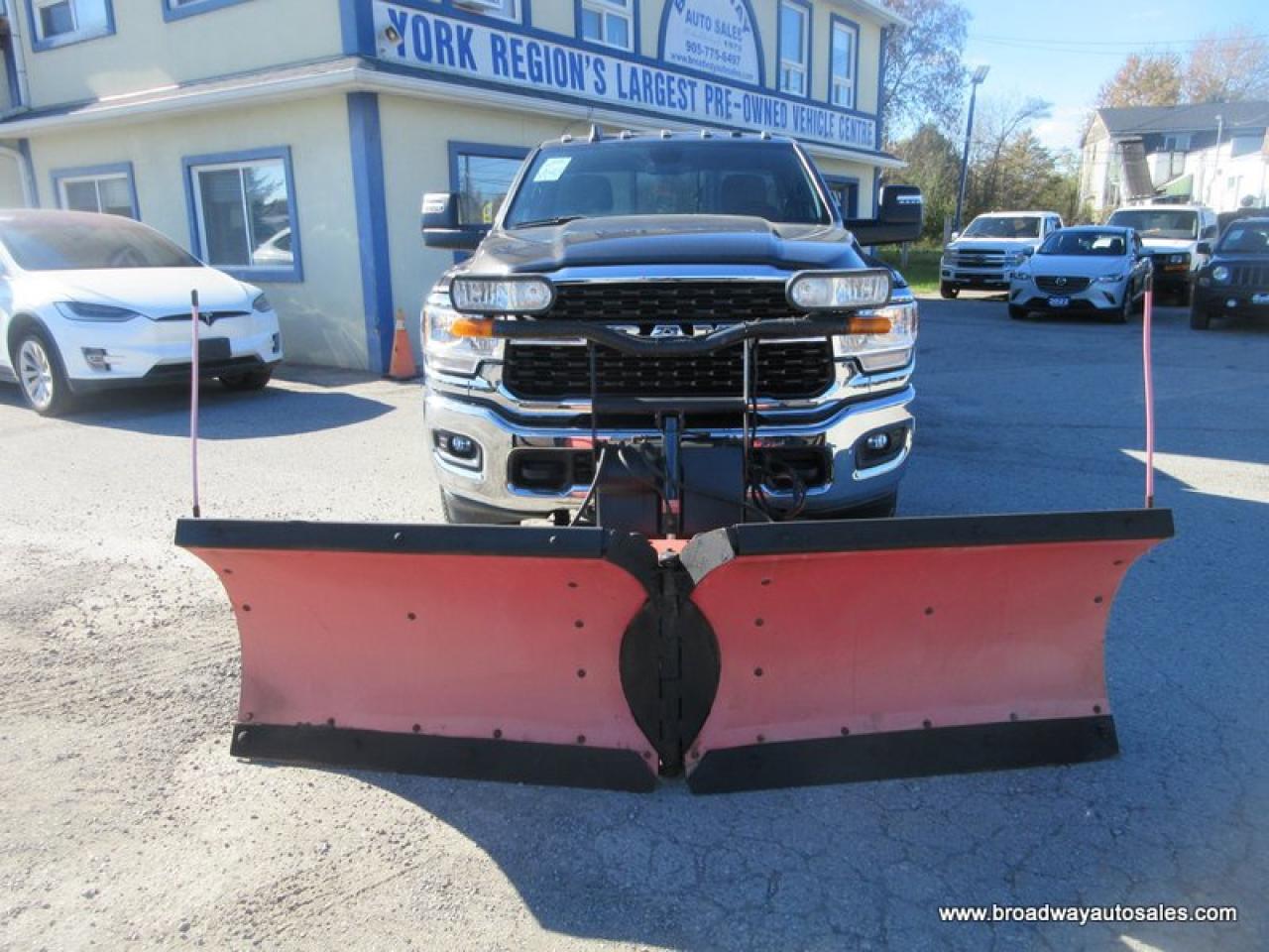 2023 RAM 2500 3/4 TON BIG-HORN-MODEL 3 PASSENGER 6.4L - V8.. 4X4.. REGULAR-CAB.. 8-FOOT-BOX.. BOSS-V-PLOW.. BACK-UP CAMERA.. HEATED SEATS & WHEEL.. Photo3