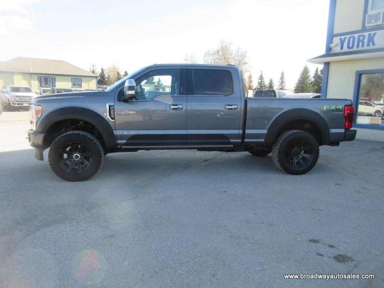 2022 Ford F-250 3/4 TON PLATINUM-VERSION 5 PASSENGER 6.7L - DIESEL.. 4X4.. CREW-CAB.. 6.6-BOX.. NAVIGATION.. LEATHER.. HEATED/AC SEATS.. POWER MIRRORS.. Photo2