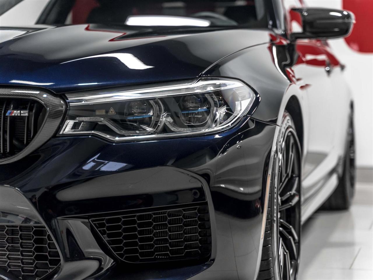 2020 BMW M5 PREMIUM PKG|M CERAMICS|M SPORT EXHAUST|DRIVE ASSIST PLUS Photo