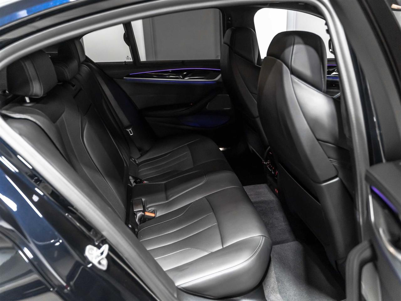 2020 BMW M5 PREMIUM PKG|M CERAMICS|M SPORT EXHAUST|DRIVE ASSIST PLUS Photo