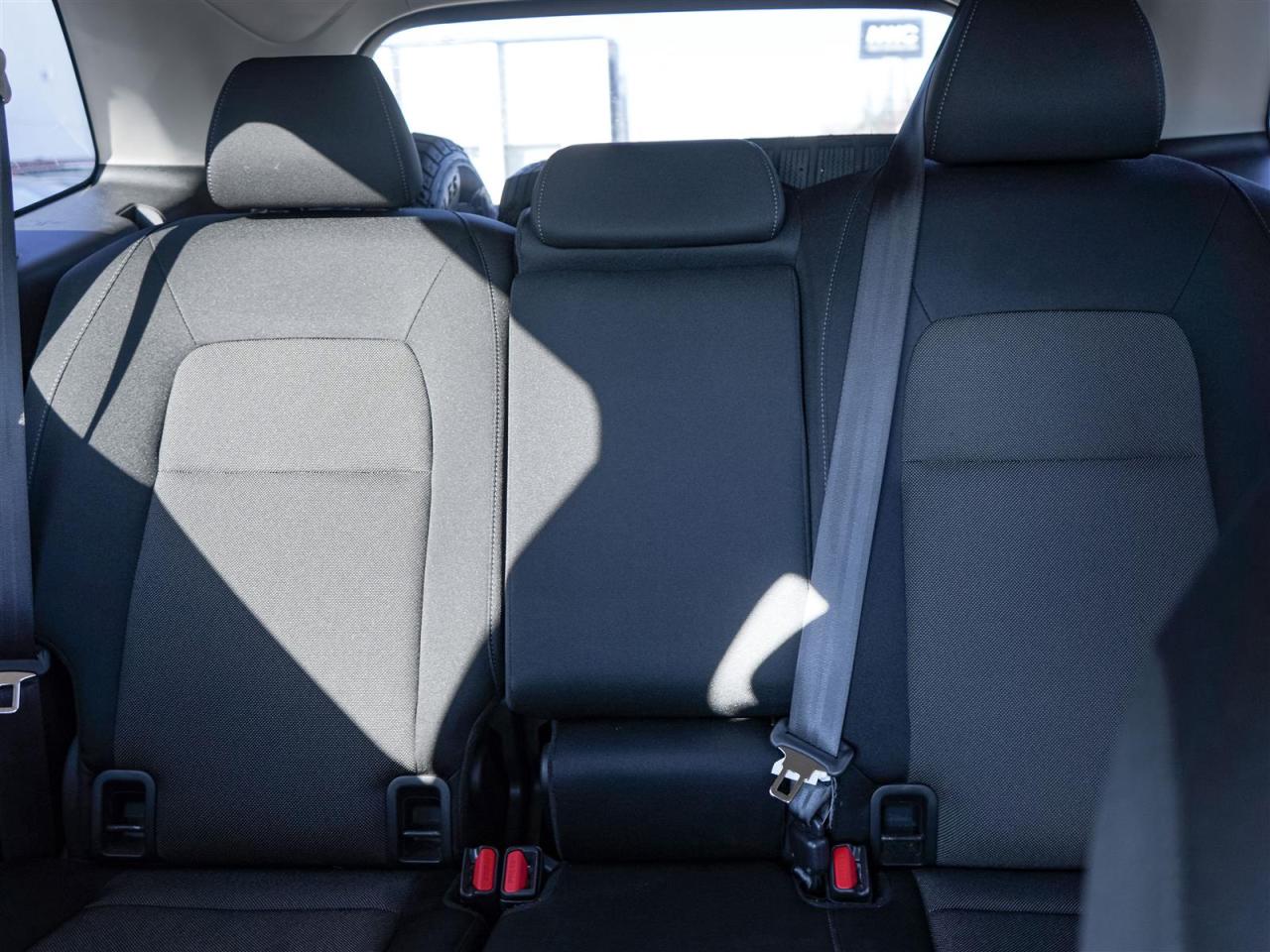 2025 Honda CR-V LX AWD | 1 OWNER | NO ACCIDENTS | HONDA SERVICED Photo