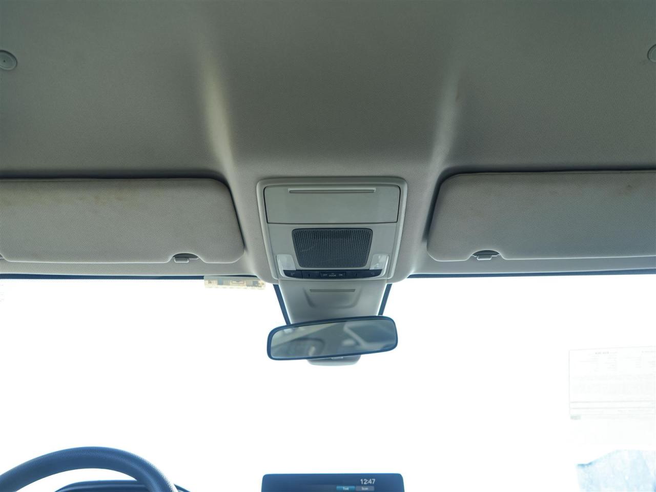 2025 Honda CR-V LX AWD | 1 OWNER | NO ACCIDENTS | HONDA SERVICED Photo