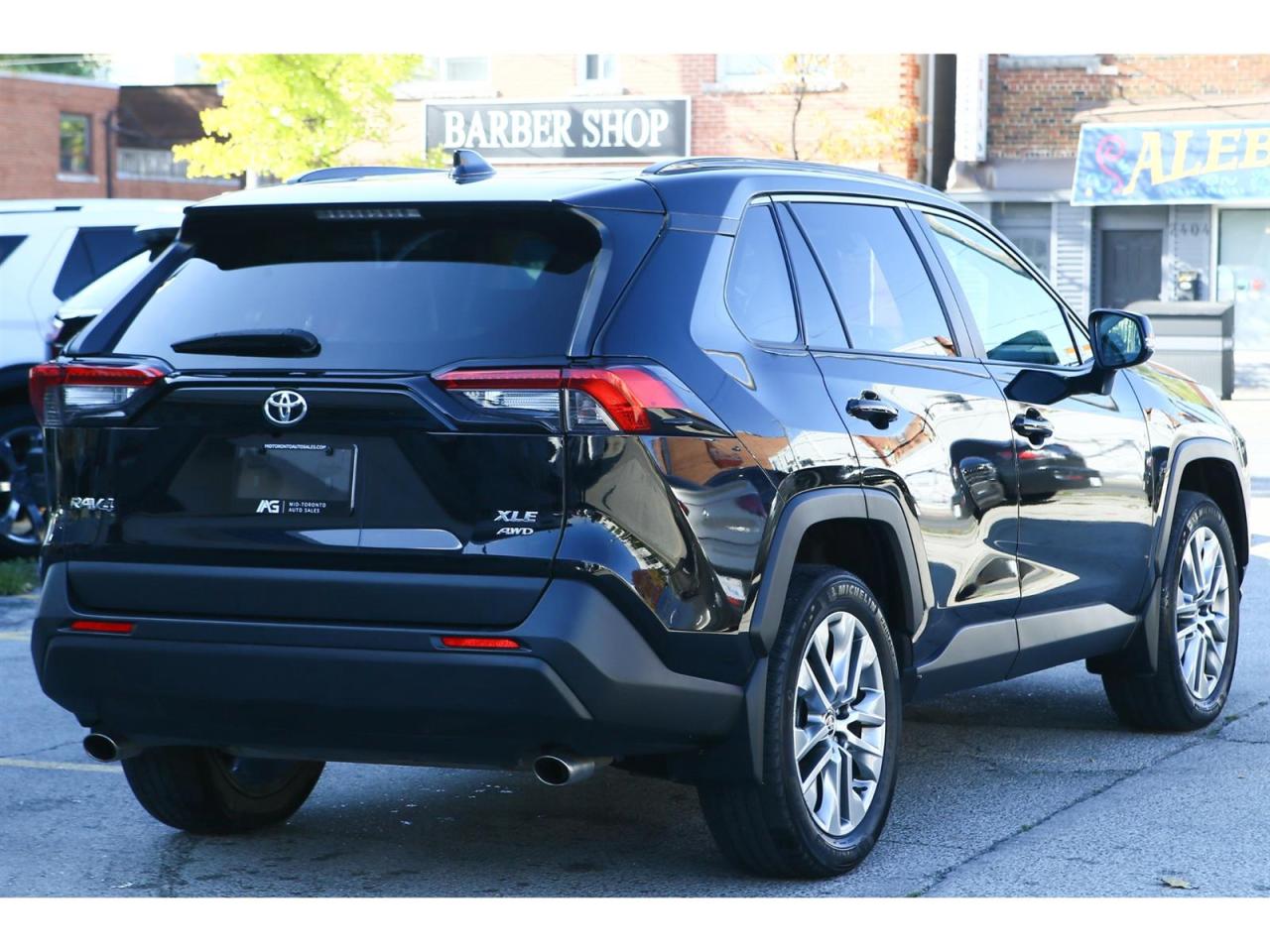 2022 Toyota RAV4 XLE AWD Premium | Leather | Navigation |19" Wheels | Collision Warning Photo