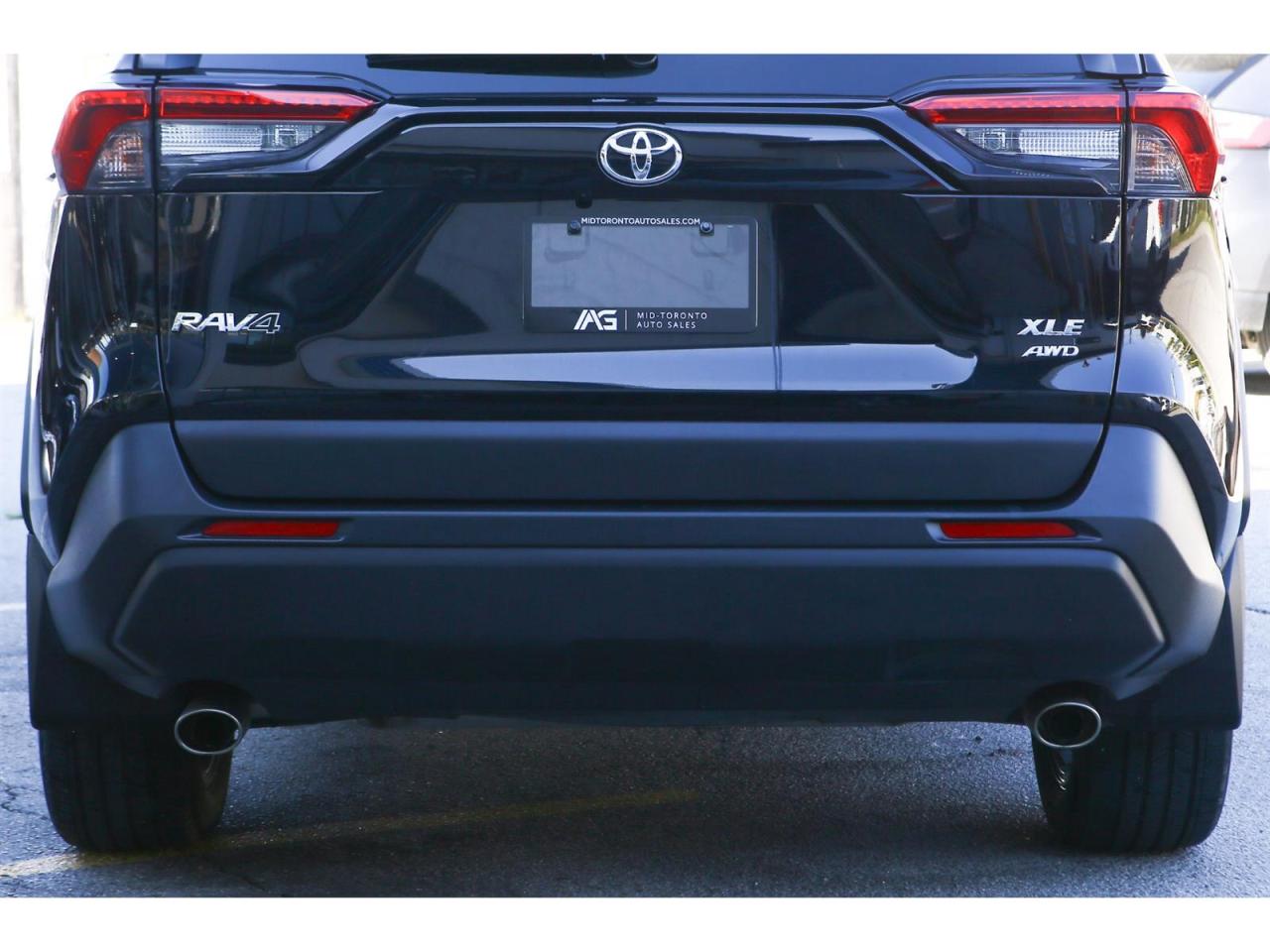 2022 Toyota RAV4 XLE AWD Premium | Leather | Navigation |19" Wheels | Collision Warning Photo