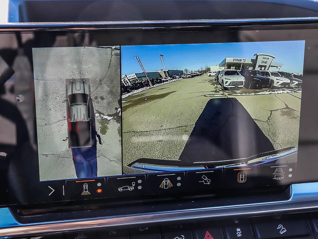 2026 GMC Sierra 2500 HD SLT Photo