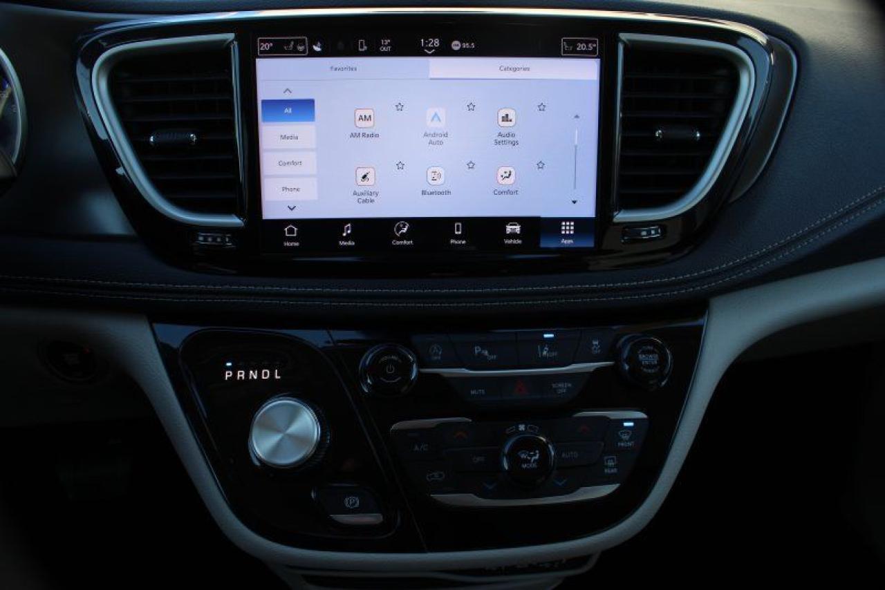 2024 Chrysler Pacifica Touring-L*Heated Leather*PWR Doors*CarPlay - Photo #25