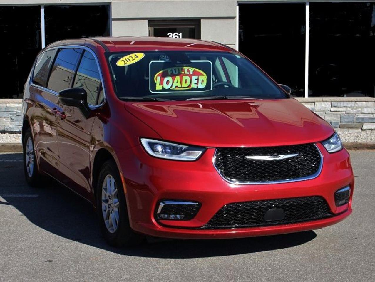 2024 Chrysler Pacifica Touring-L*Heated Leather*PWR Doors*CarPlay - Photo #3