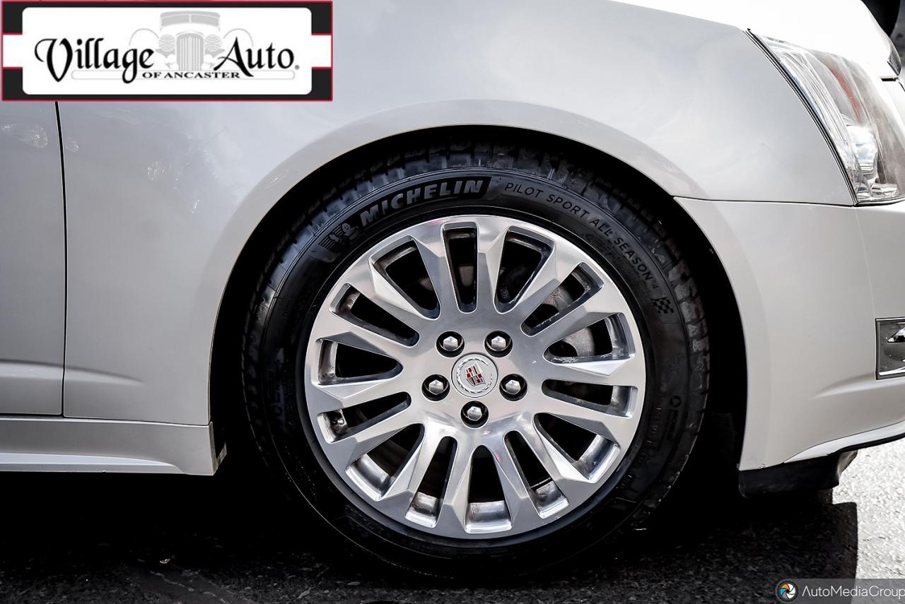 2011 Cadillac CTS 4dr Sdn 3.6L AWD Premium - Photo #11