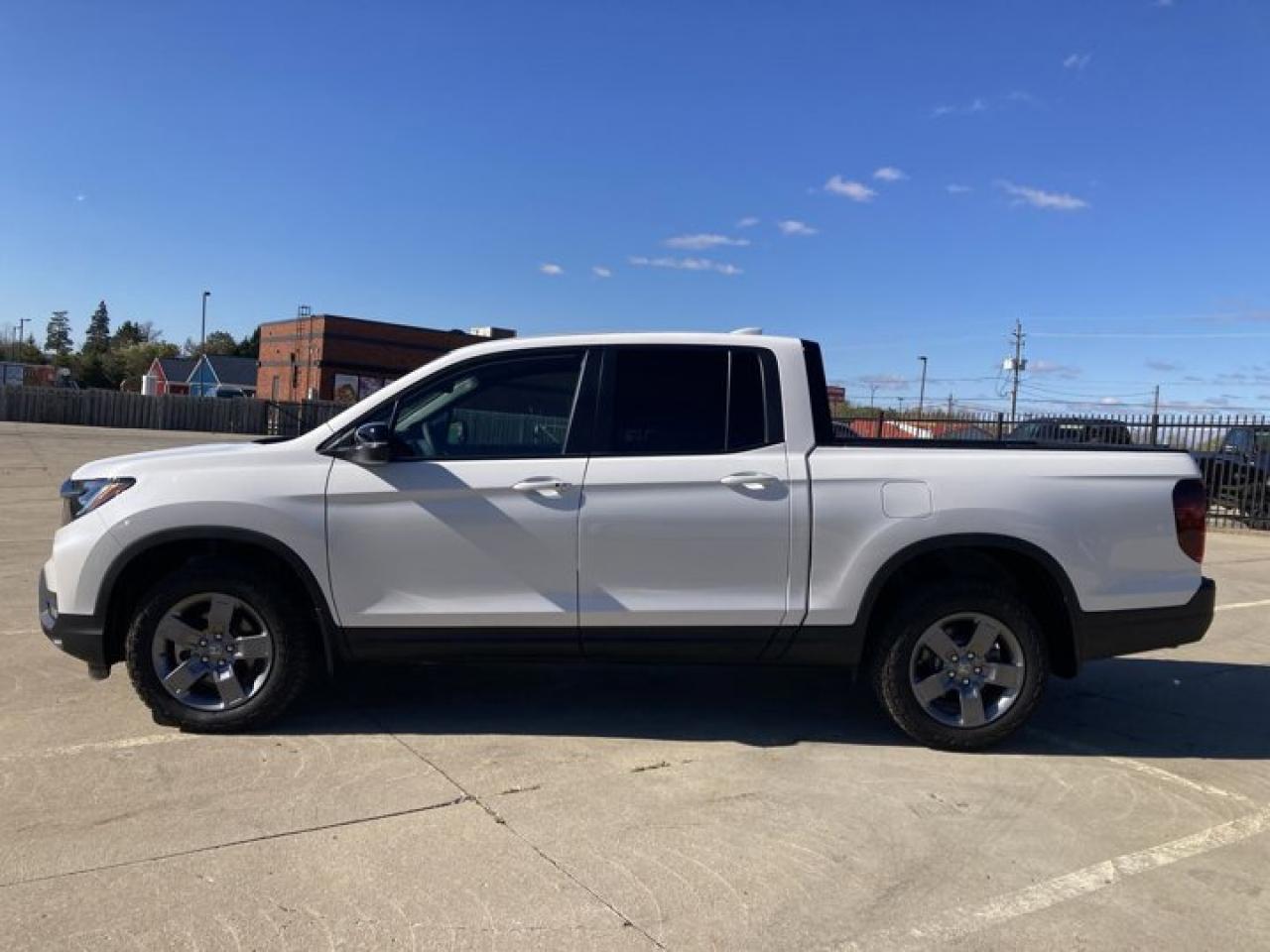 2025 Honda Ridgeline TrailSport Crew AWD | Remote Start | Leather Seats | Heated Seats Photo
