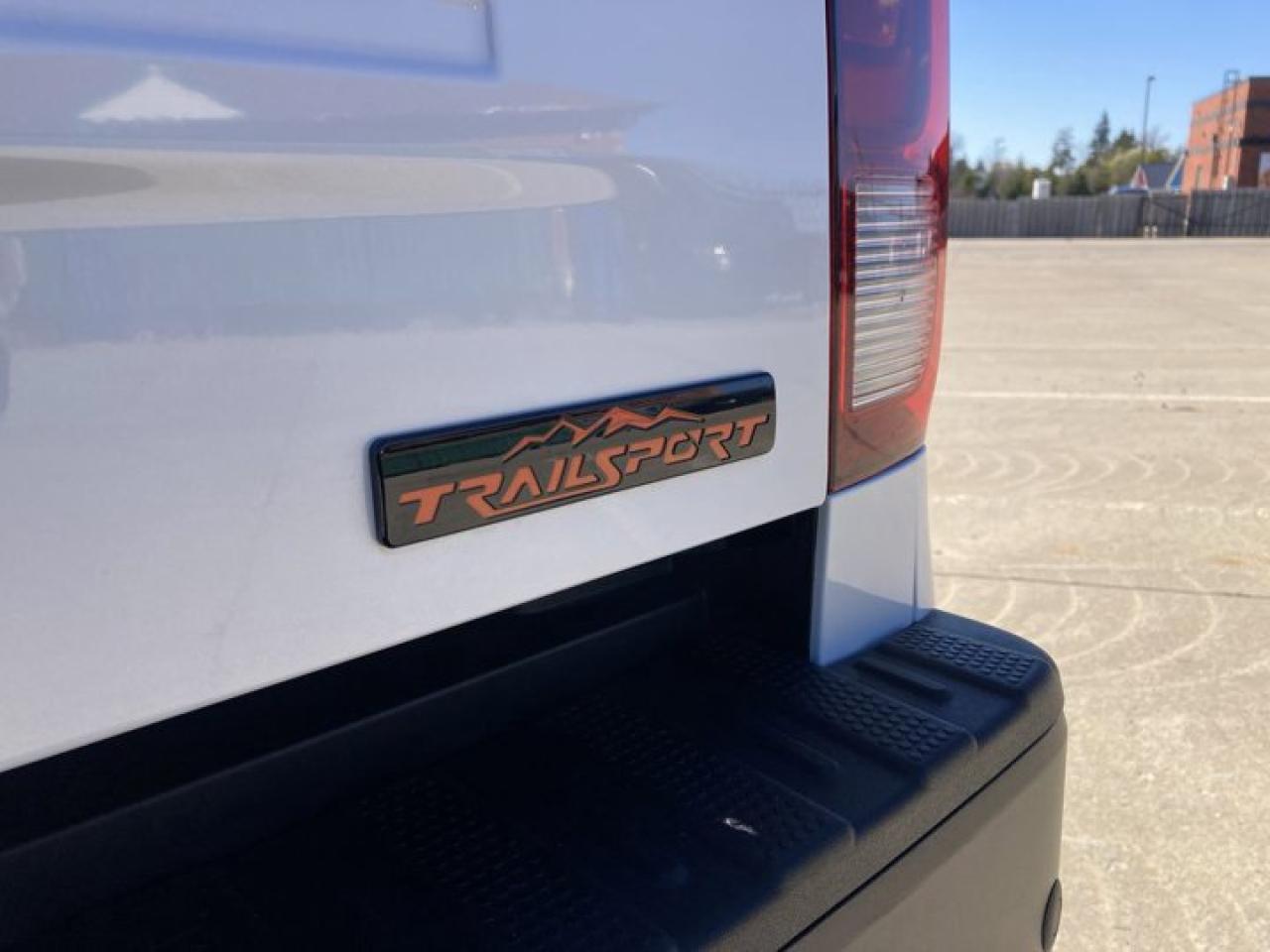 2025 Honda Ridgeline TrailSport Crew AWD | Remote Start | Leather Seats | Heated Seats Photo