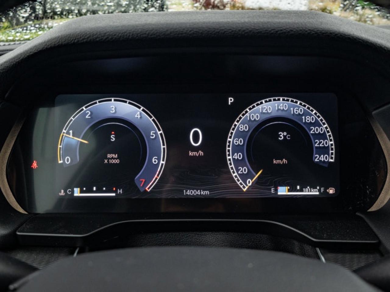 2025 Jeep Grand Cherokee Altitude Photo3