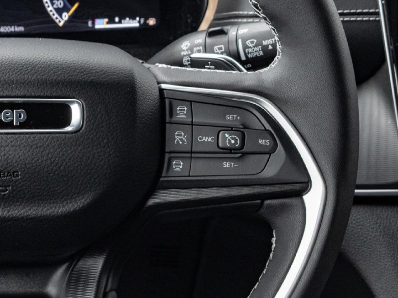 2025 Jeep Grand Cherokee Altitude Photo