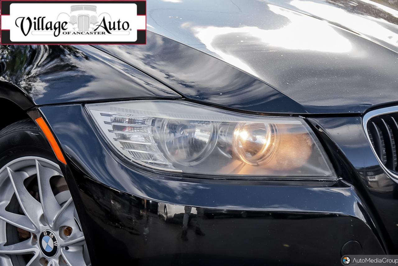 2011 BMW 3 Series 323i - Photo #2