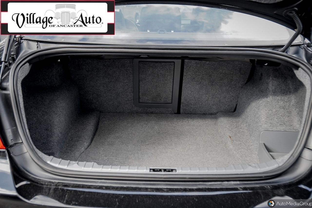 2011 BMW 3 Series 323i - Photo #15