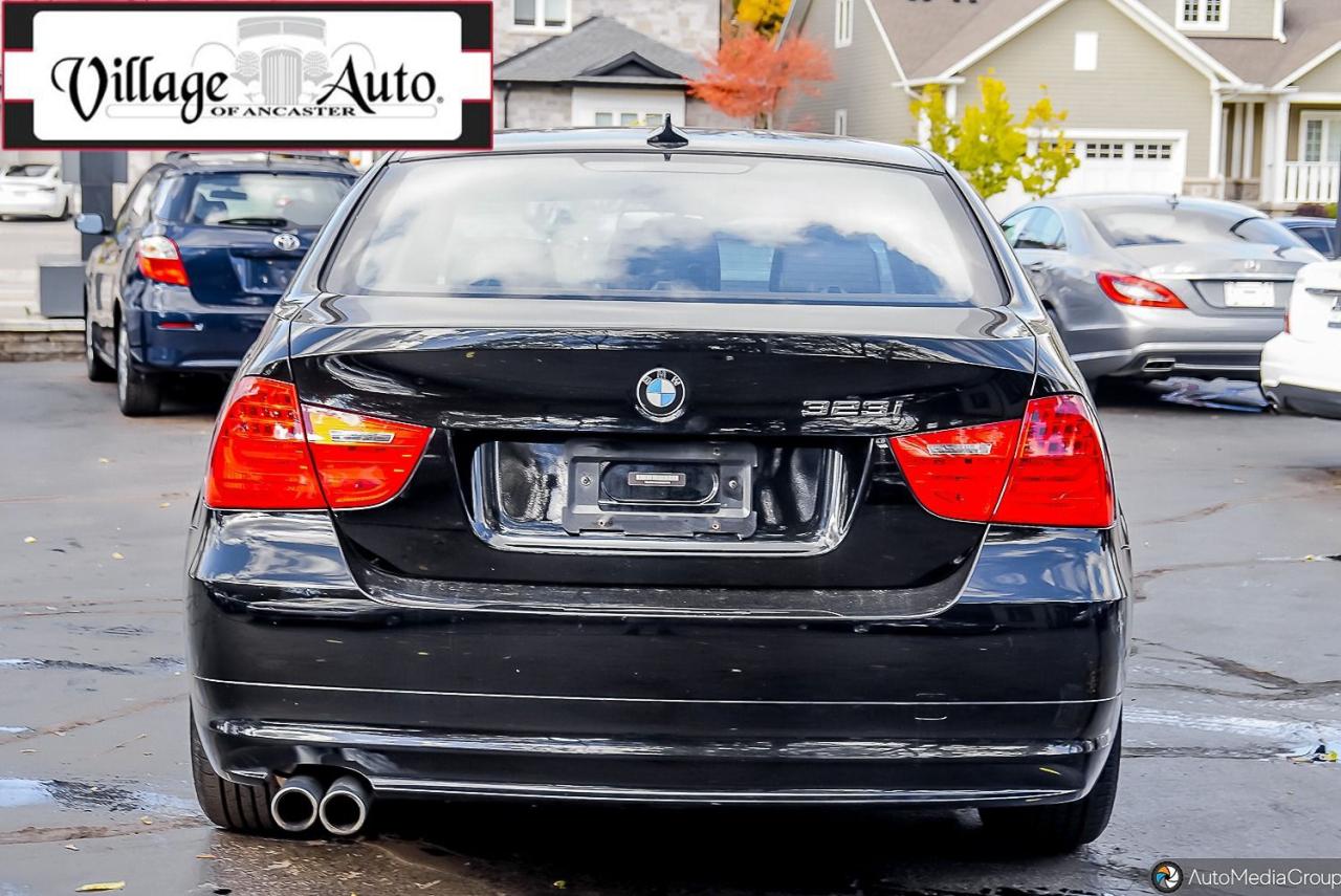 2011 BMW 3 Series 323i