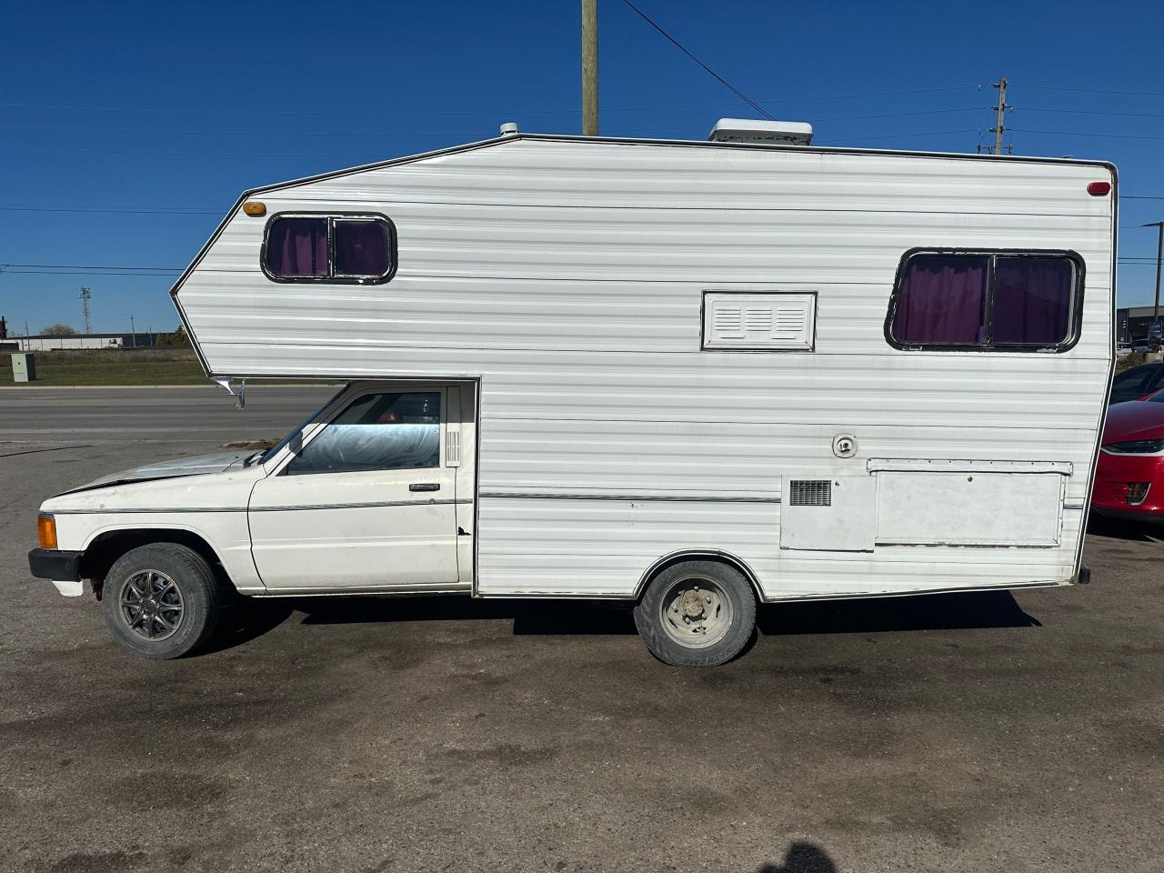 1984 Toyota Tacoma SR5 - Photo #2