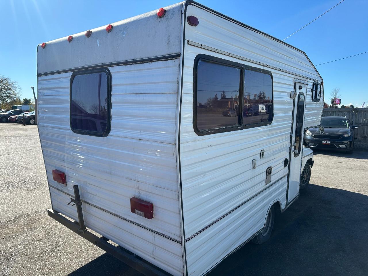 1984 Toyota Tacoma SR5 - Photo #5