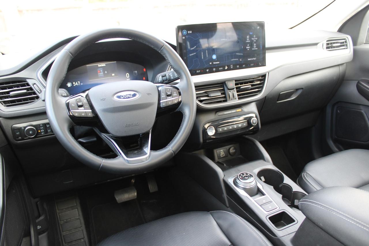 2024 Ford Escape Platinum AWD - Photo #7