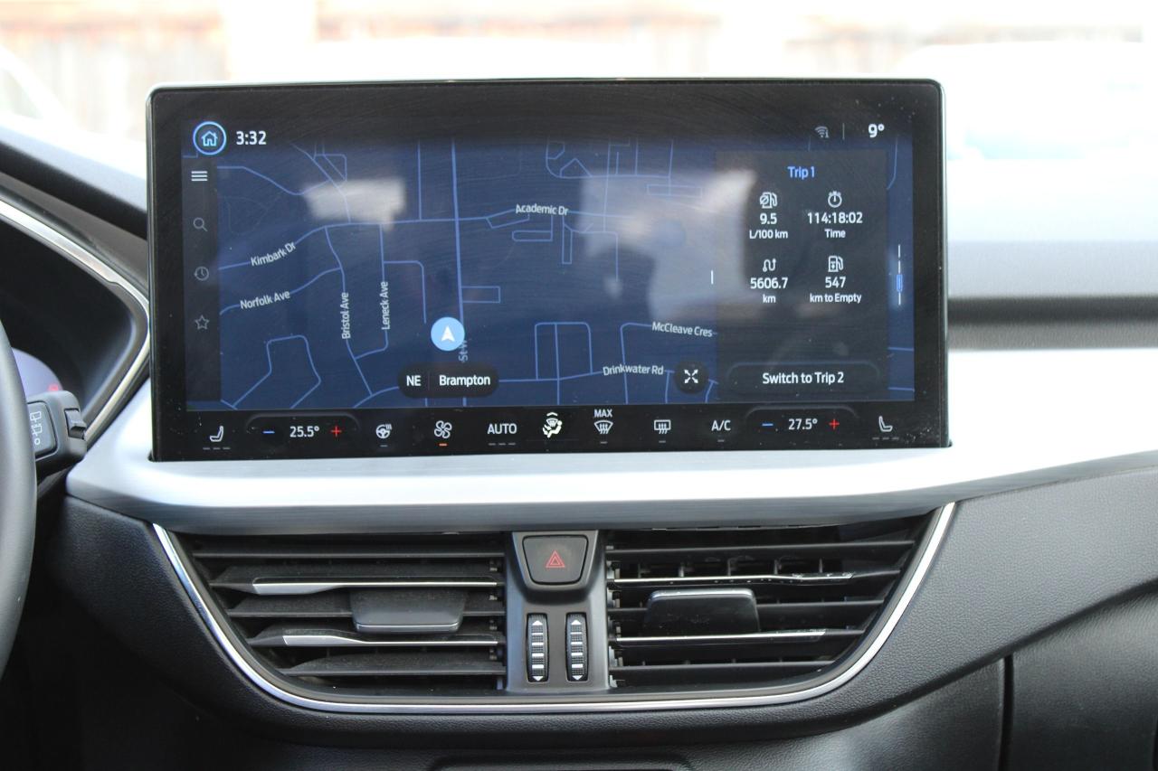 2024 Ford Escape Platinum AWD - Photo #14