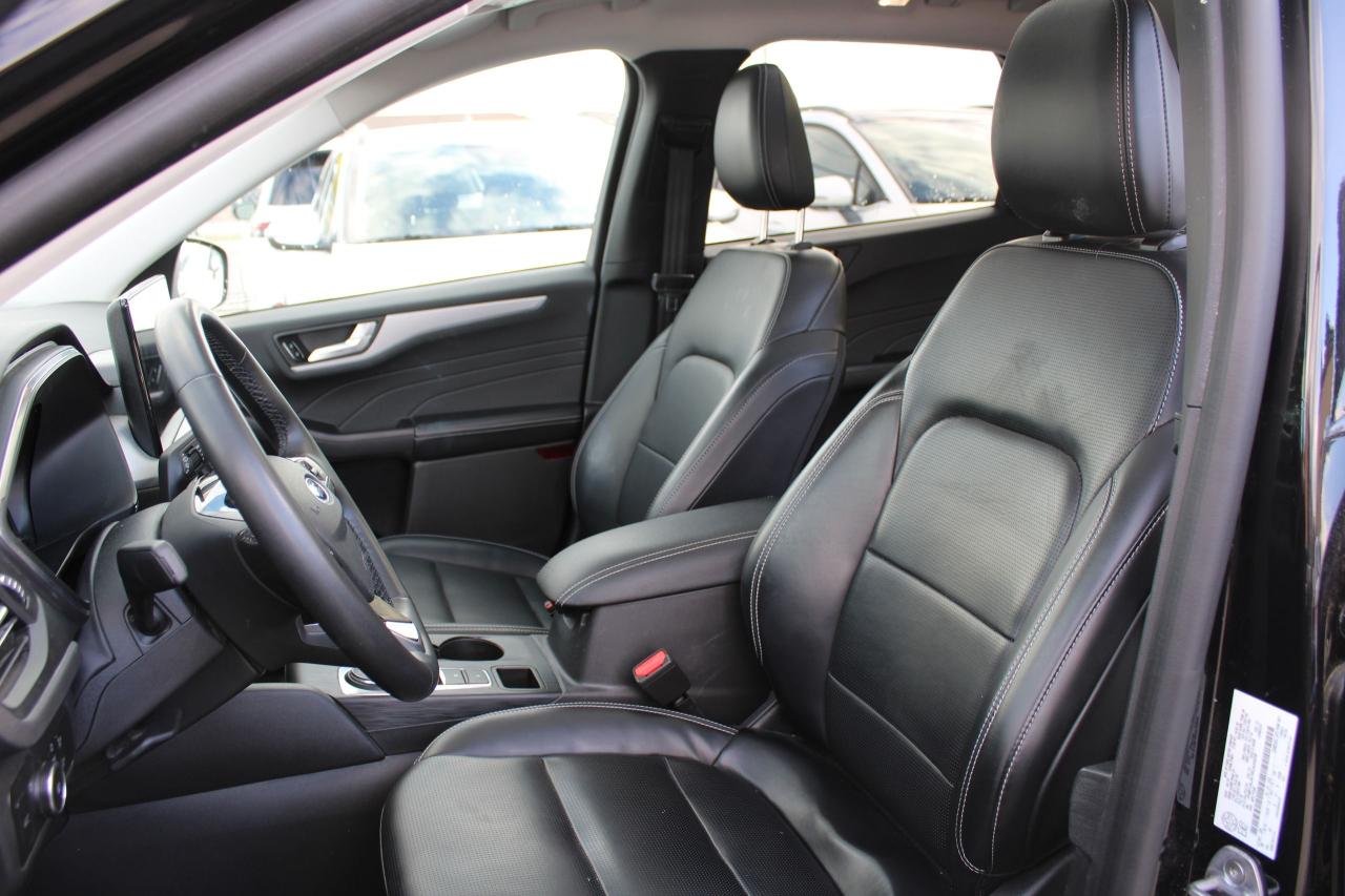 2024 Ford Escape Platinum AWD - Photo #20