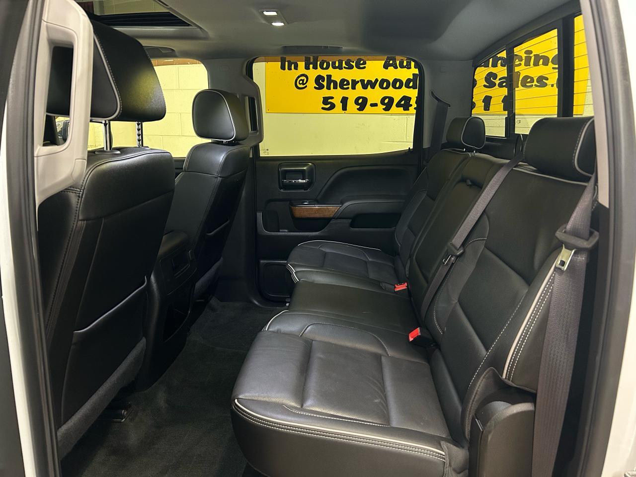 2017 Chevrolet Silverado 1500 High Country - Photo #13