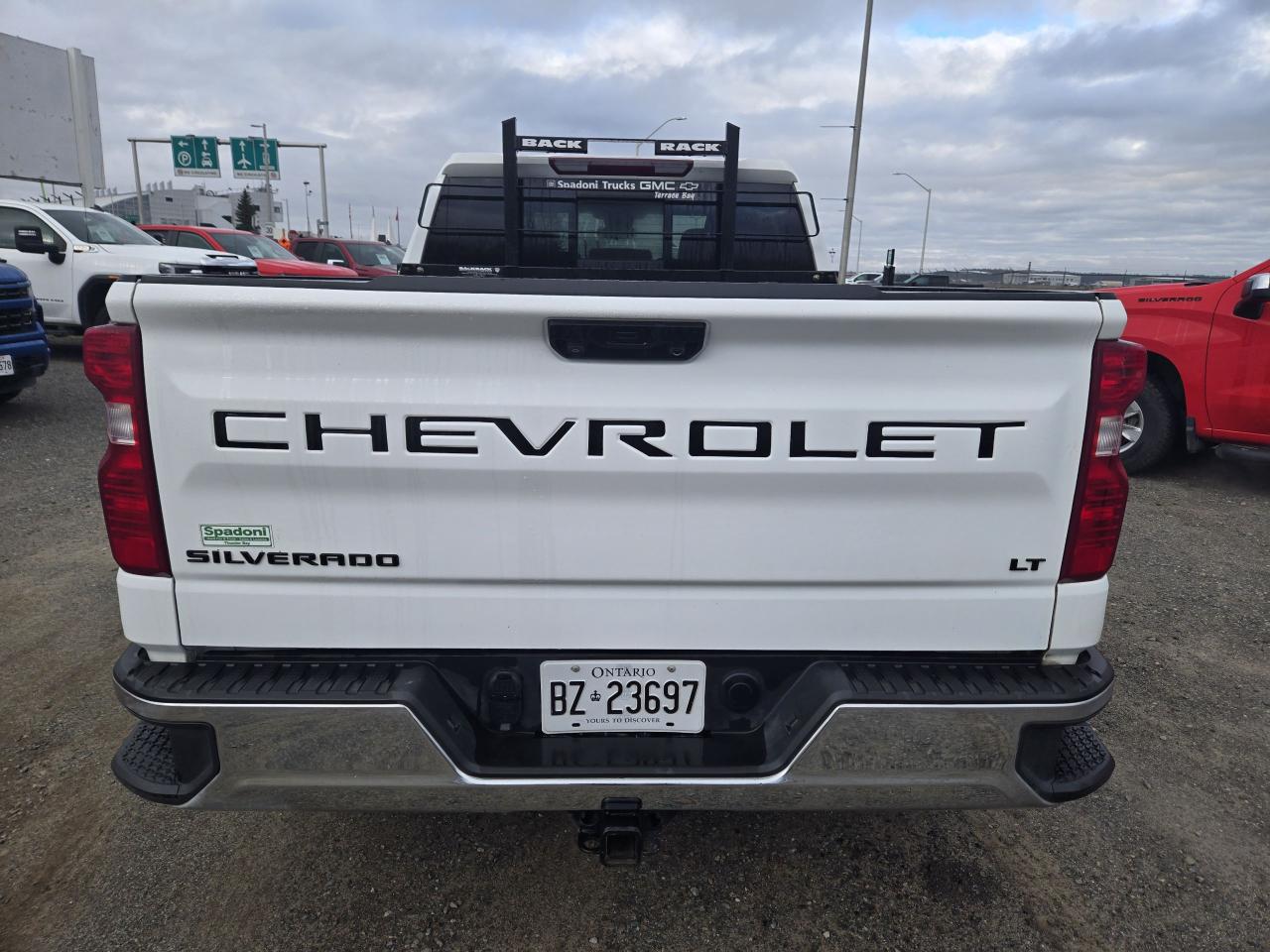 2024 Chevrolet Silverado 1500 LT Photo4