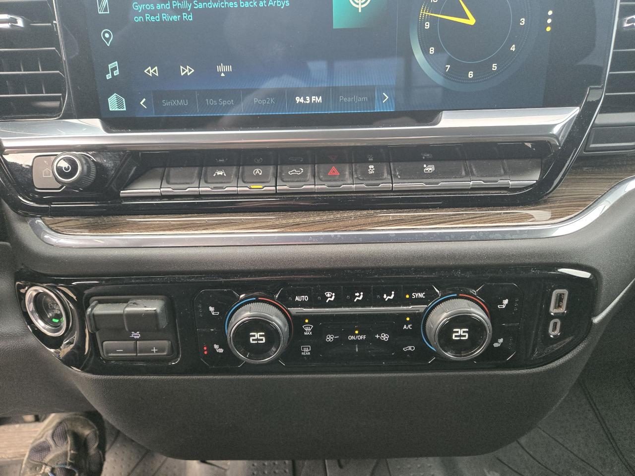 2024 Chevrolet Silverado 1500 LT - Photo #12