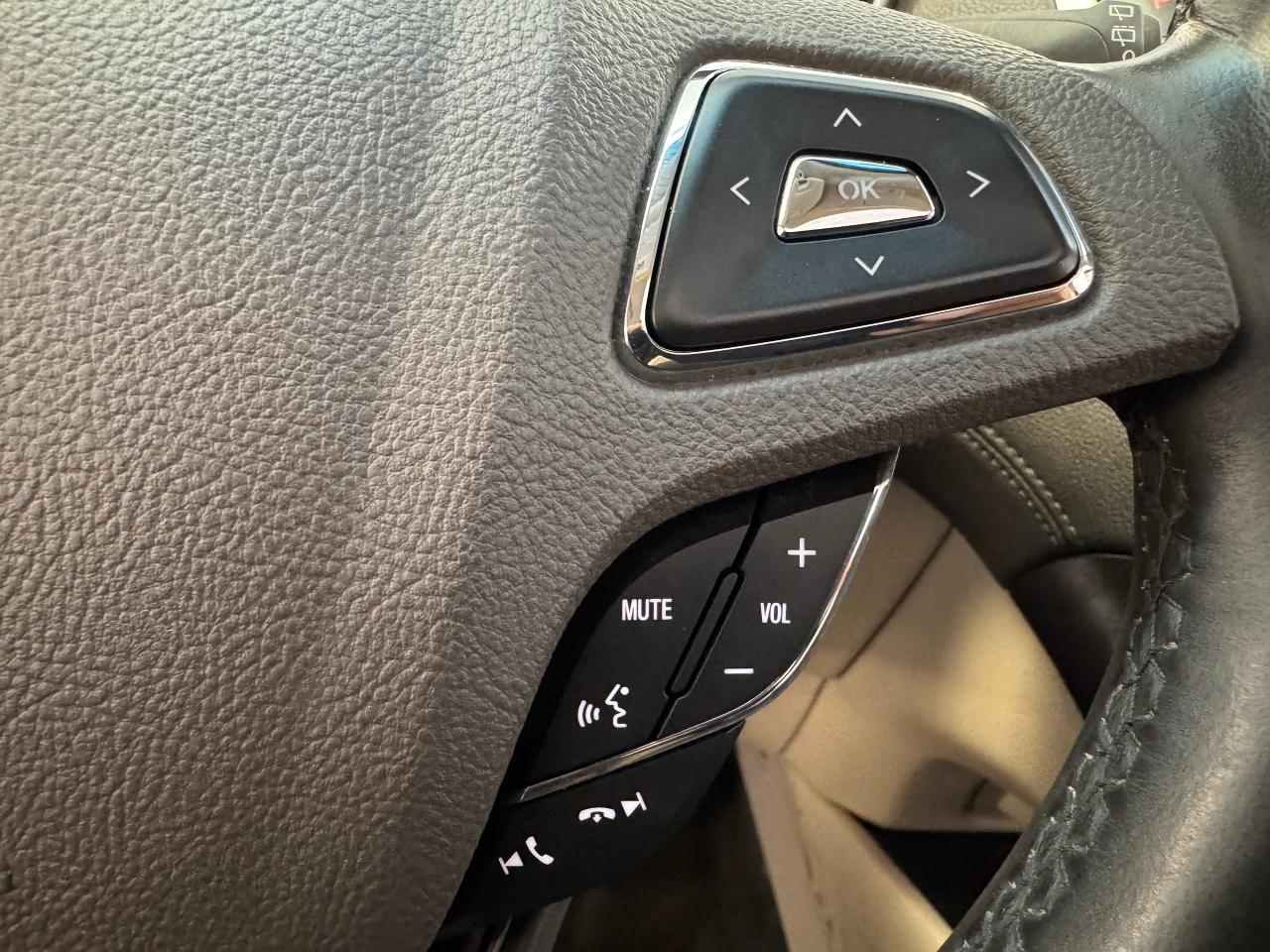 2018 Lincoln MKX AWD Select+Roof+Camera+GPS+CLEAN CARFAX Photo100