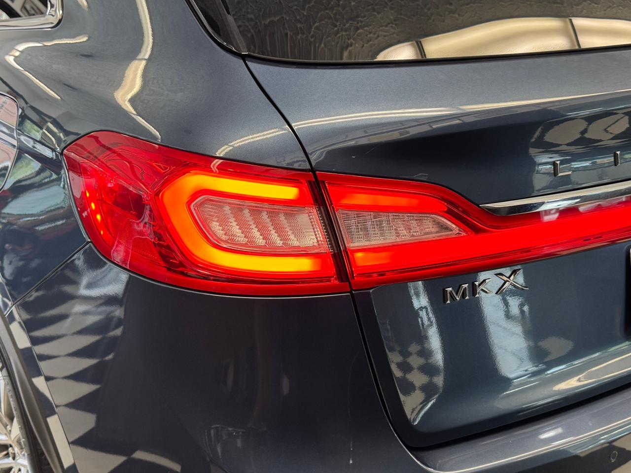 2018 Lincoln MKX AWD Select+Roof+Camera+GPS+CLEAN CARFAX Photo