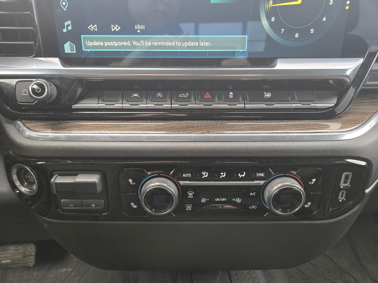 2024 Chevrolet Silverado 1500 LT - Photo #11