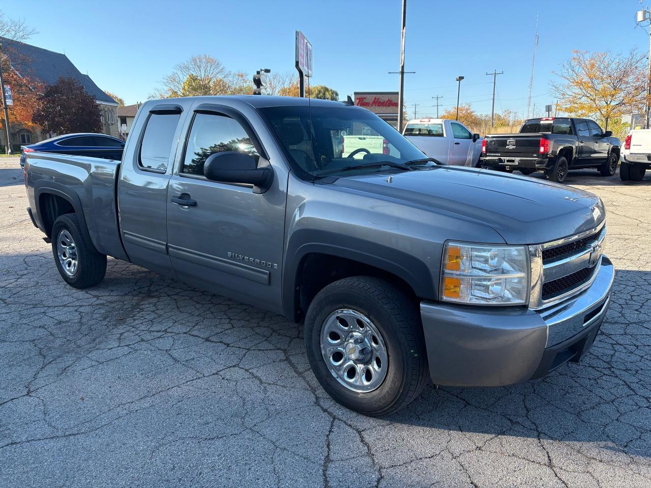 2009 Chevrolet Silverado 1500 LS - Photo #2