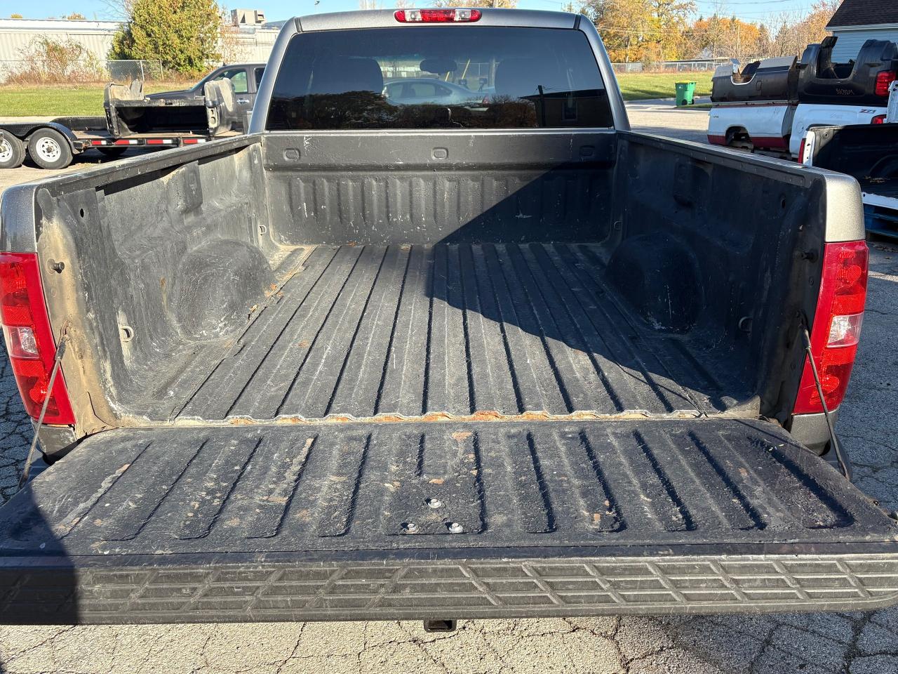 2009 Chevrolet Silverado 1500 LS - Photo #11